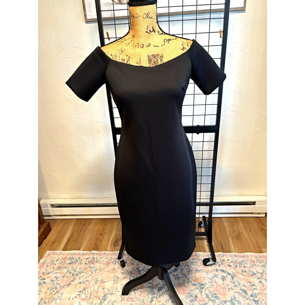 Calvin Klein Women's Sheath Dress Size 6 Black Short Sleeve Classy work Midi